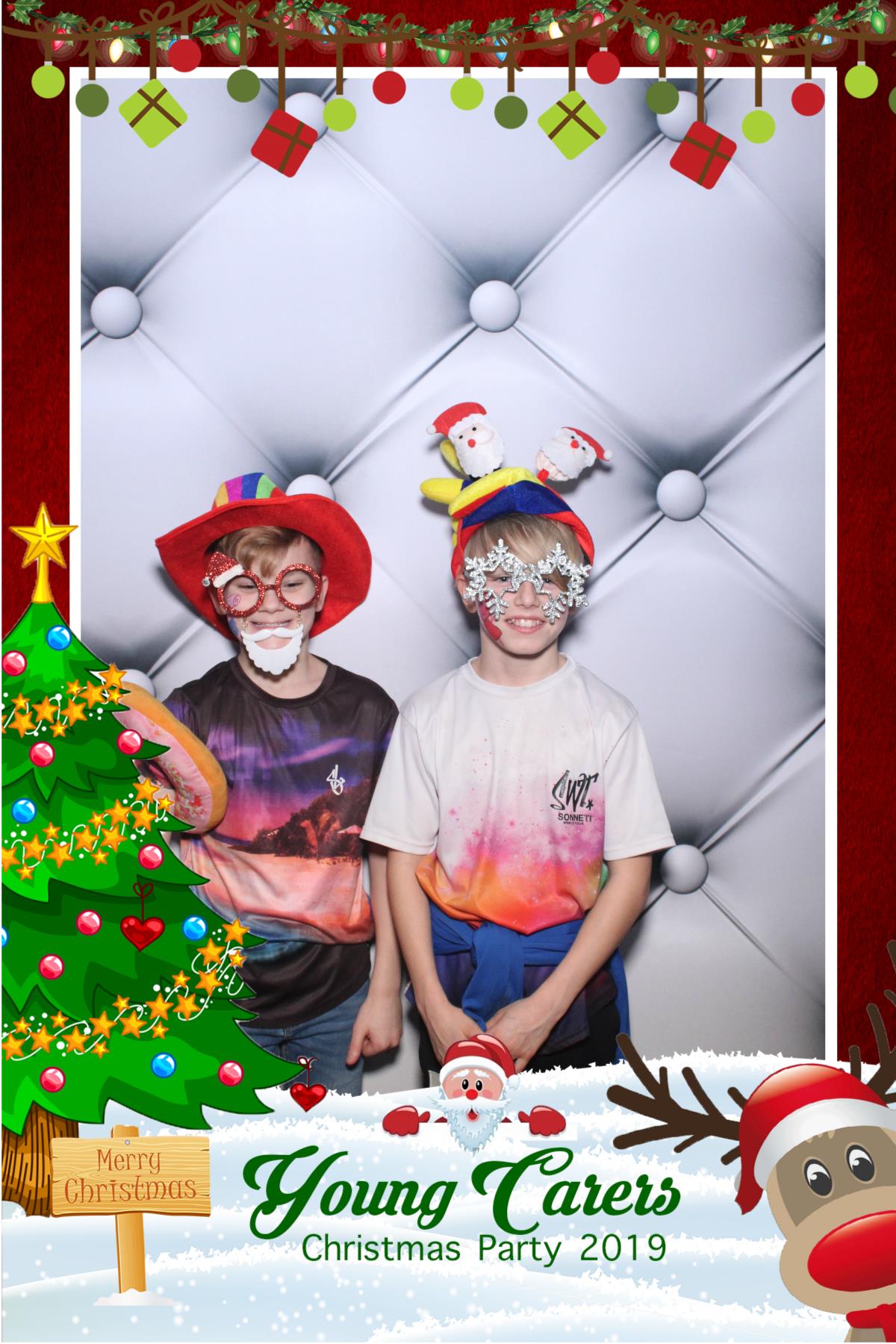 Young Carers Christmas Party   | View more photos from the event at gallery.magicimages.uk/u/MagicImages/Young-Carers-Christmas-Party
